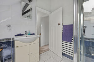 Photo 42- click for photo gallery